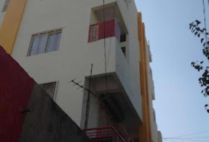 فندق Atithi Satkar Akola