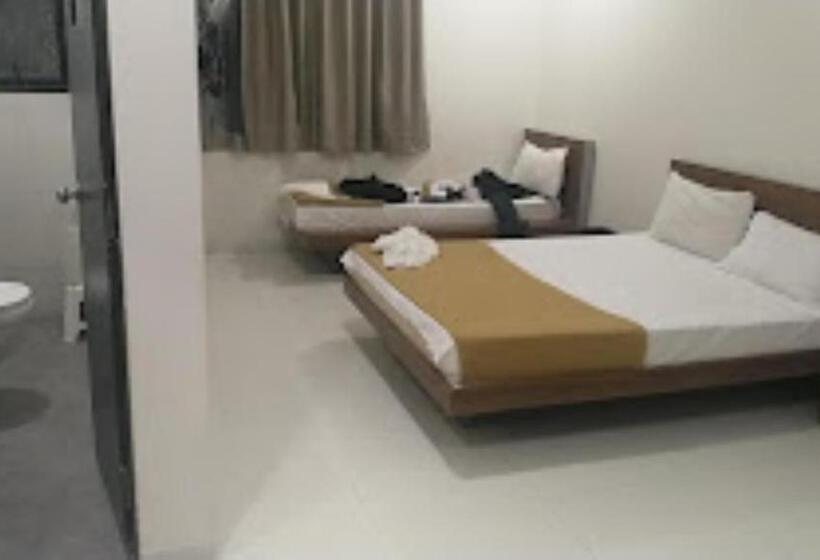 فندق Avanti, Nashik