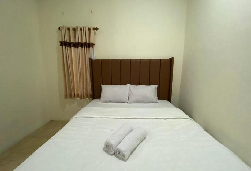 فندق Brilliant Homestay Dieng Redpartner