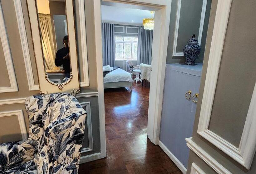 ホテル C Est La Vie Boutique