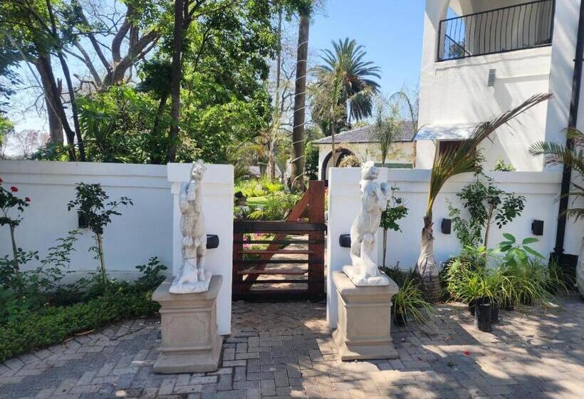 ホテル C Est La Vie Boutique