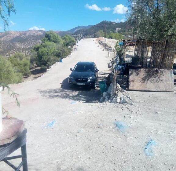 هتل Café Autor Dan Et Eger Nouvelle Restaurant