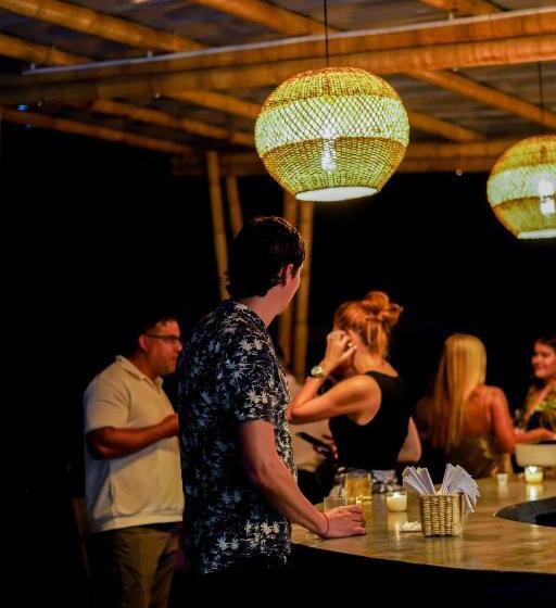 هتل Cannatel Exclusive