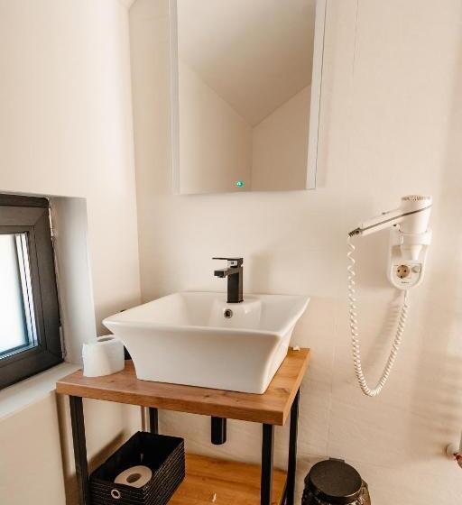 فندق Casa Din Livada