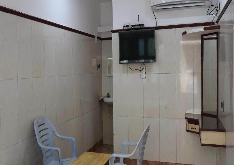 בית מלון כפרי Clinton Guest House