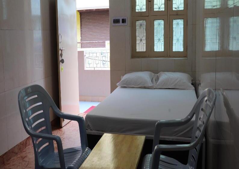 בית מלון כפרי Clinton Guest House