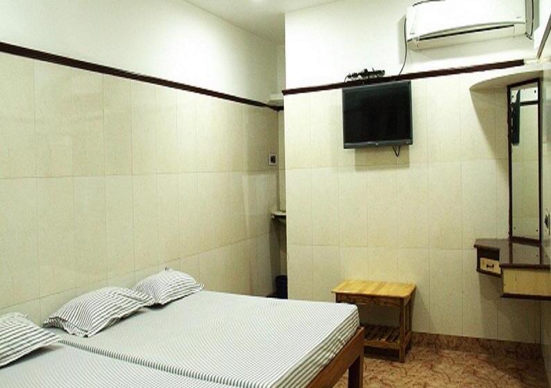 בית מלון כפרי Clinton Guest House