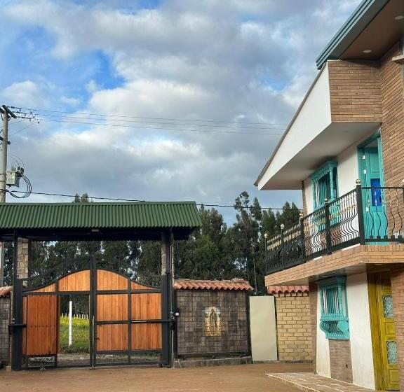 Отель Club El Llano   Combita