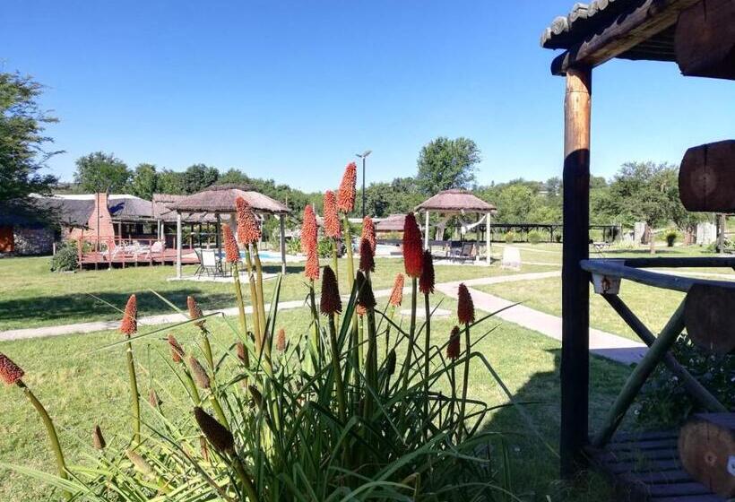 カプセルホテル Complejo Siyabona