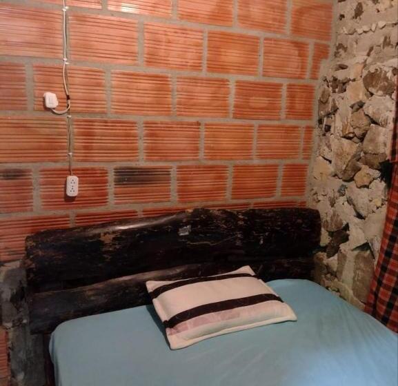 カプセルホテル Finca Villa Esther