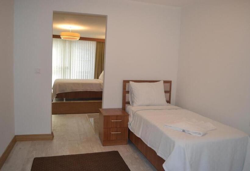 호텔 Dmr Grand Family Airport