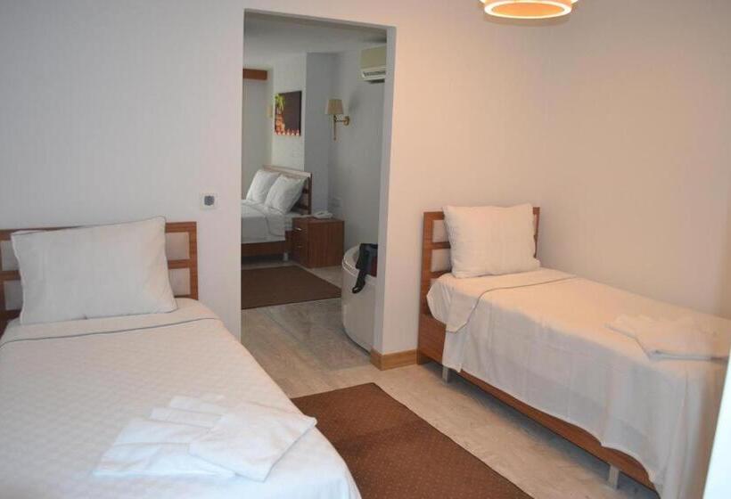 호텔 Dmr Grand Family Airport