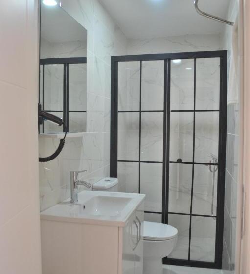 호텔 Dmr Grand Family Airport