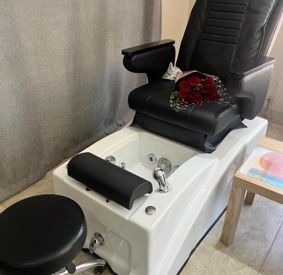 בית מלון כפרי Eden Boutique