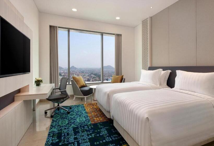 ホテル Grand Mercure Lampung