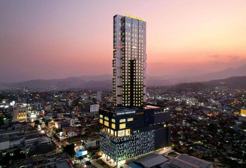 ホテル Grand Mercure Lampung