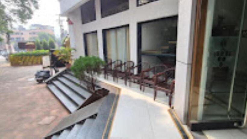 בית מלון כפרי Grape City,nashik