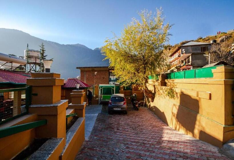 ホテル Hamta Foothills Cottage