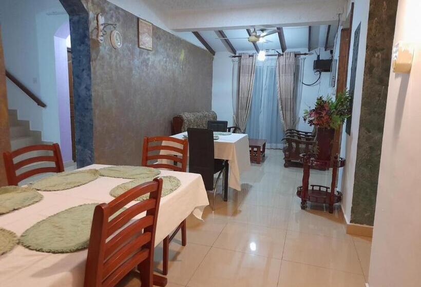 酒店 La Villa Katunayake