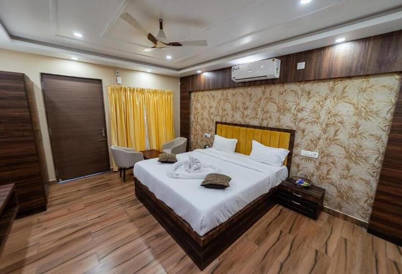 בית מלון כפרי Magizhvanam