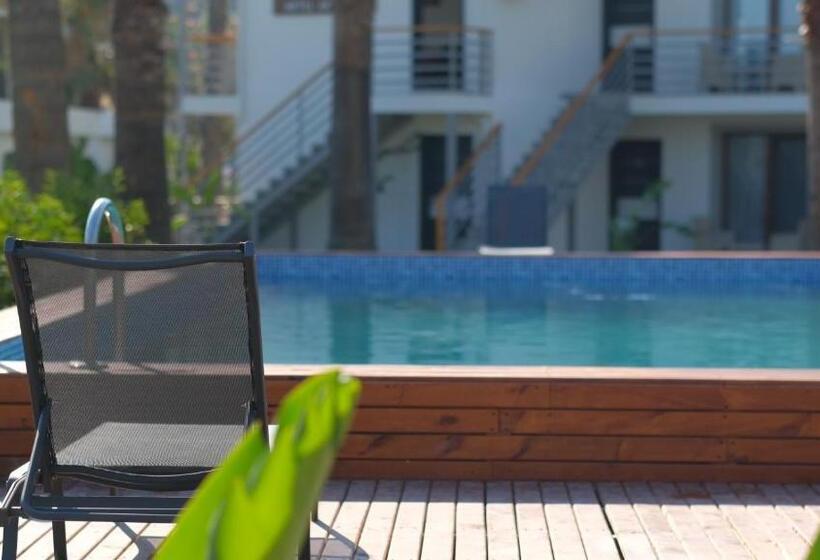 هتل Marina Port Akyaka