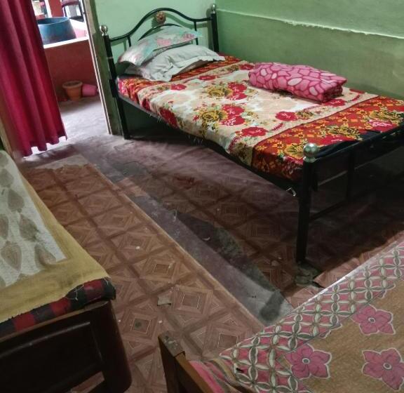 酒店 Meenakshi Lodge