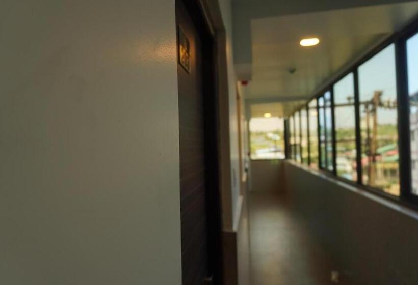 בית מלון כפרי Mtown