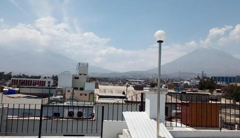 Отель Mutua Fap