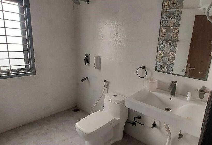 Отель Nice Stay & Care