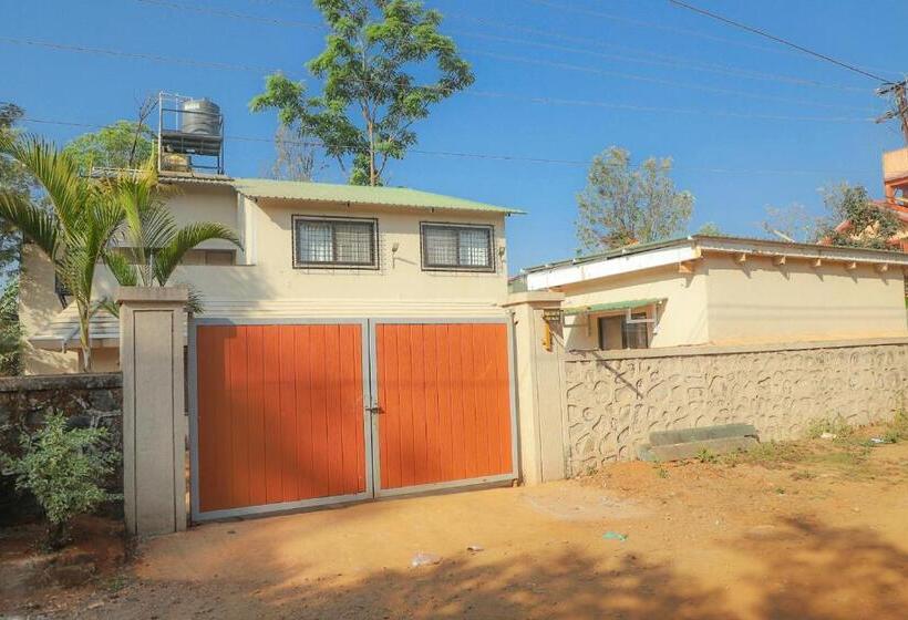 בית מלון כפרי Orchid Villa