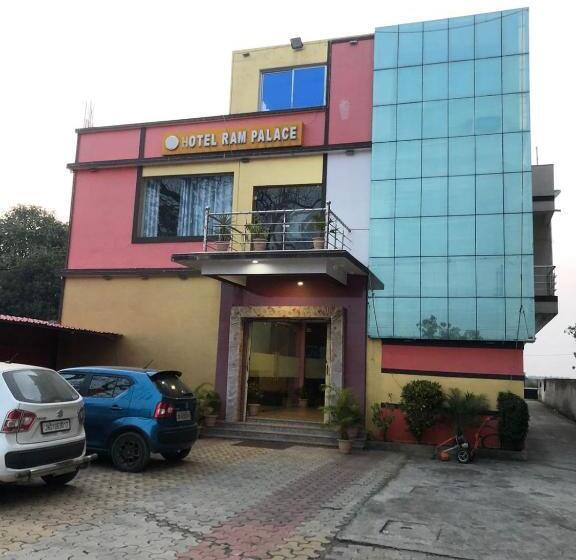 Отель Ram Palace