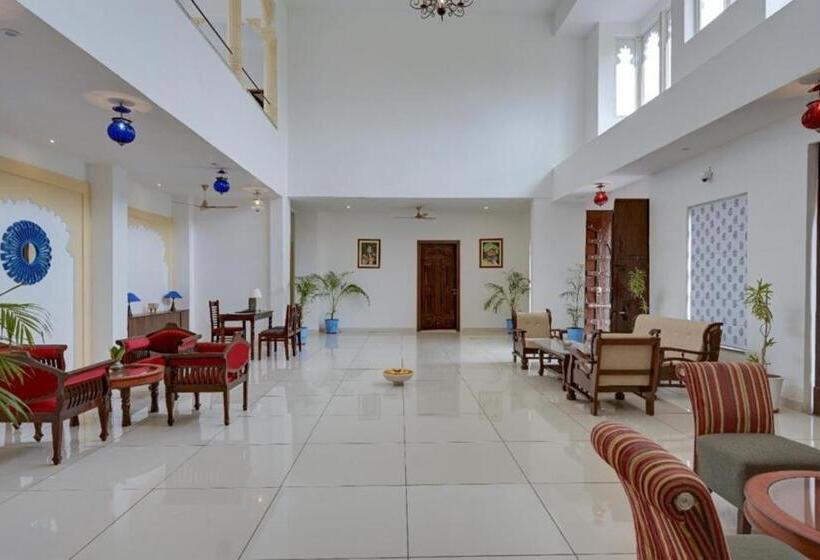 هتل Rooms At Udaipur Palace