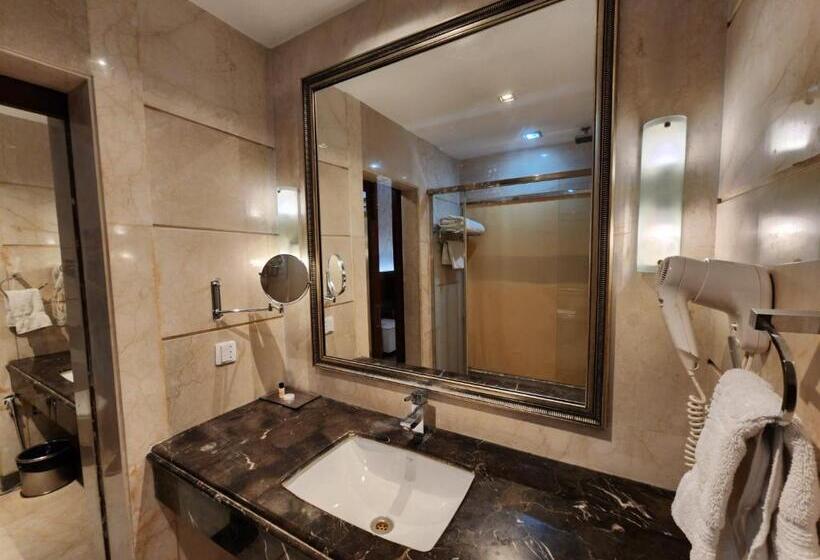 فندق Royal Ark   Kasauli