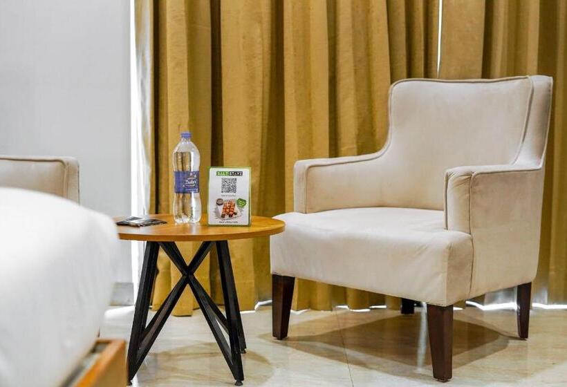 هتل Saltstayz Executive Serviced Apartment   Unitech Cyber Park & Near Huda City Metro