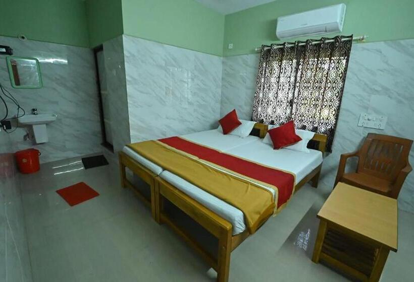 בית מלון כפרי Shakthisa Residency