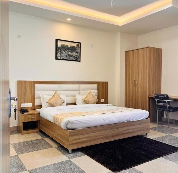 فندق Silver Bliss