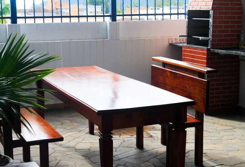 فندق São Charbel