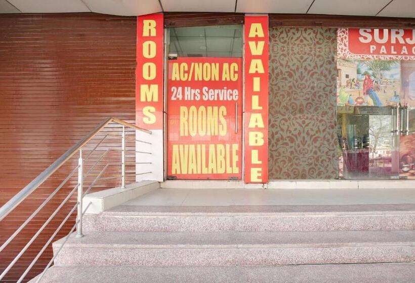 Отель Spot On Raja Guest House