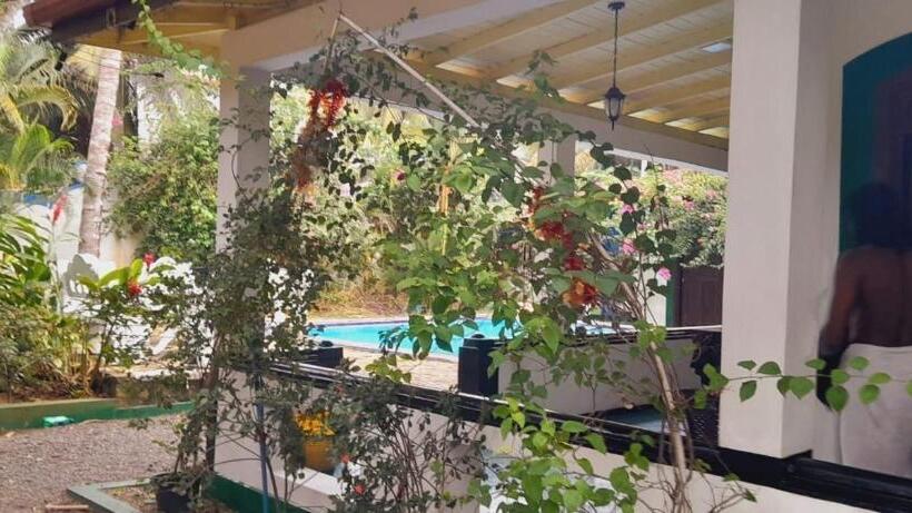 בית מלון כפרי River Bridge Resort