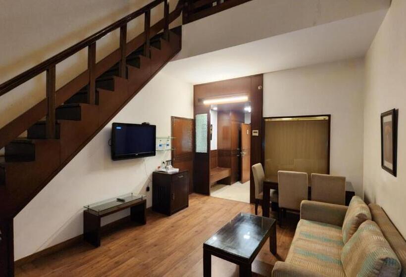 酒店 Royal Ark   Kasauli