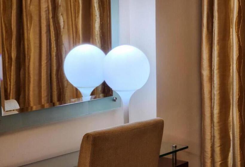 酒店 Royal Ark   Kasauli