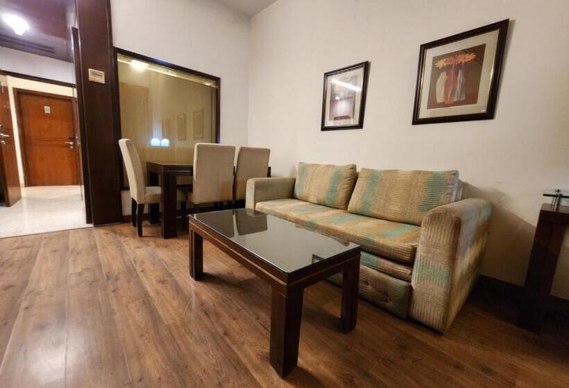 酒店 Royal Ark   Kasauli