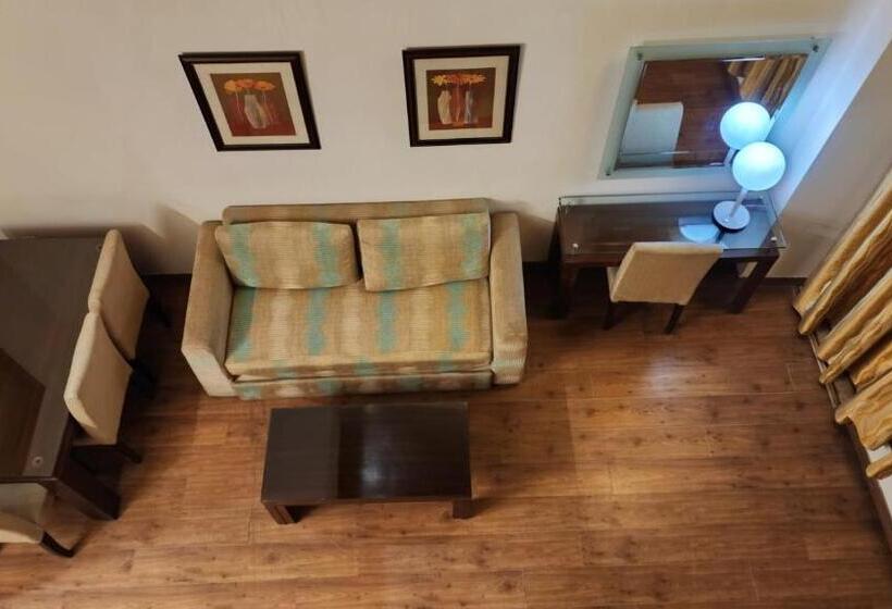 酒店 Royal Ark   Kasauli