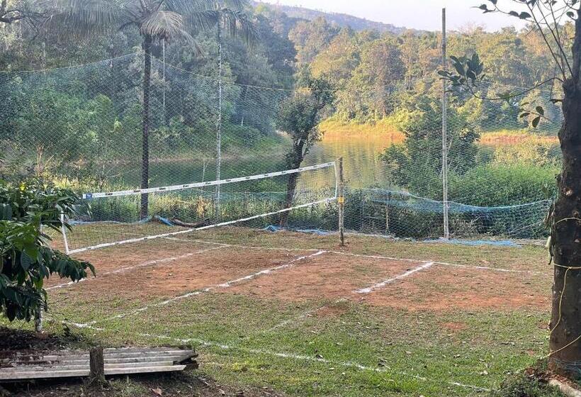 Misty Dam Wayanad Premium Resort With Banasura Dam View