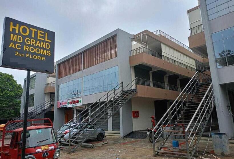 Oyo Hotel Md Grand Ac Rooms