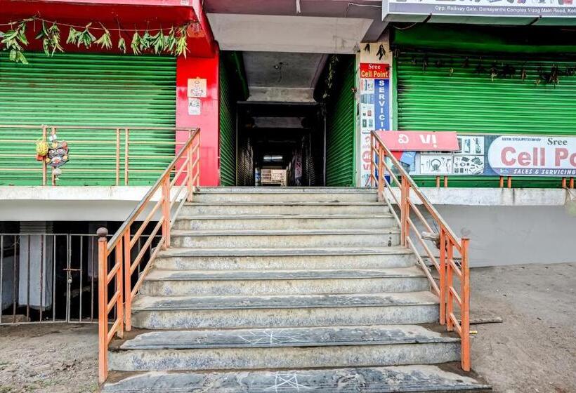 Oyo Hotel Vizvit Lodge