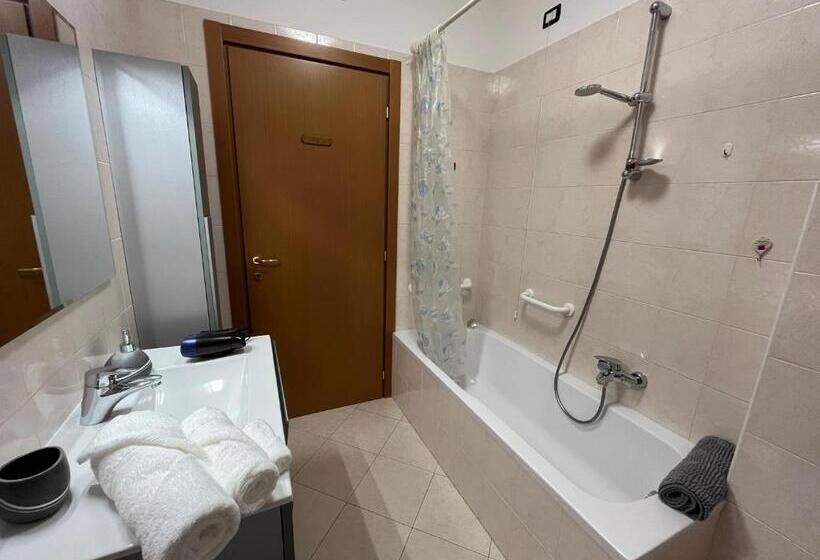 膳宿费 Appartamento Tufo   10min Dalla Rocchetta Mattei