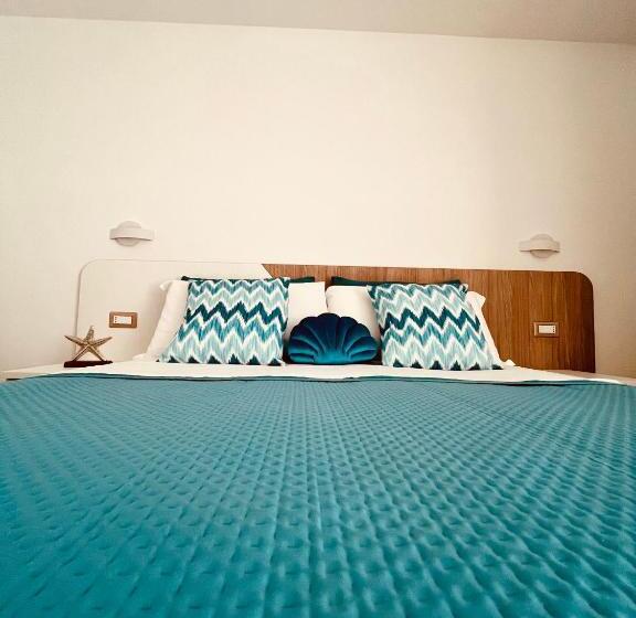 بنسيون Brezza Marina