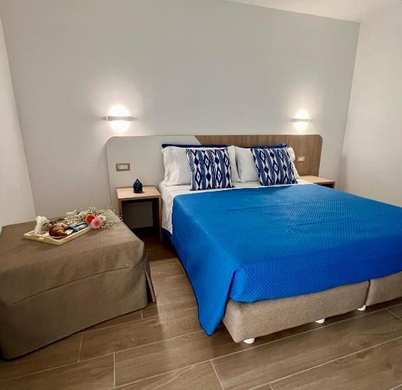 بنسيون Brezza Marina