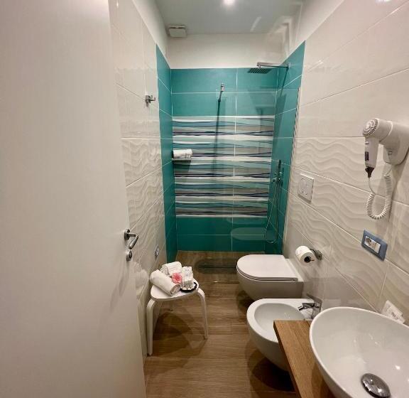 بنسيون Brezza Marina